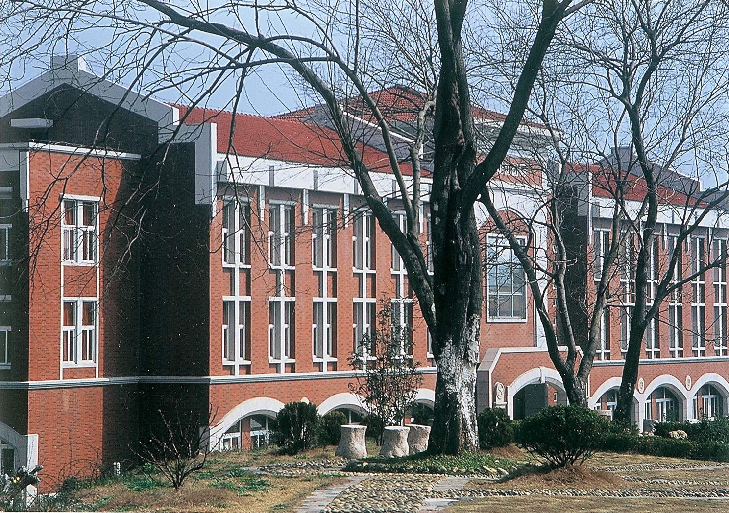 三江学院